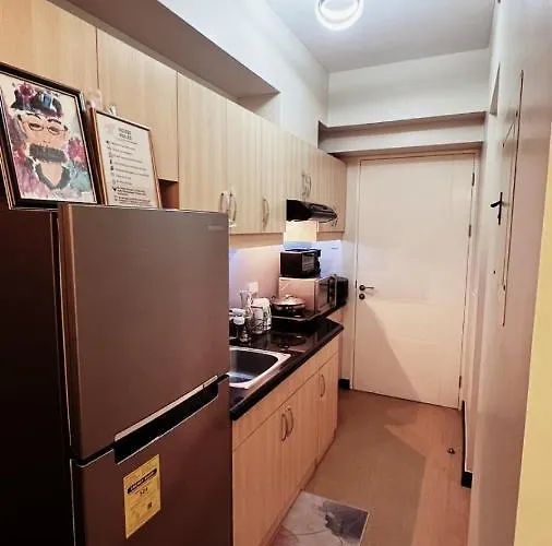 Condo * Manila